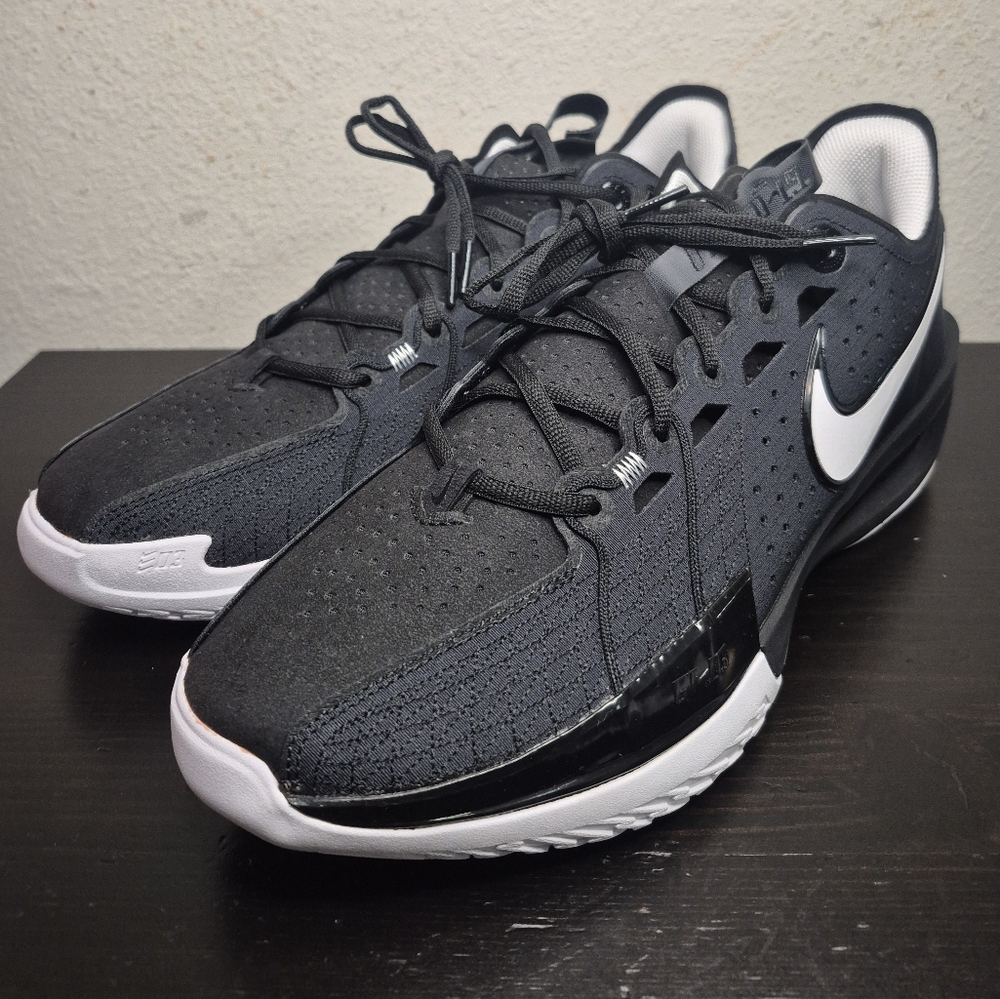 Nike Zoomx GT Cut 3 TB Black / Black / White Mens Size 13.5 HJ7022-001 New